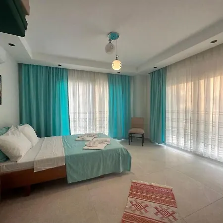 Polo Villa *